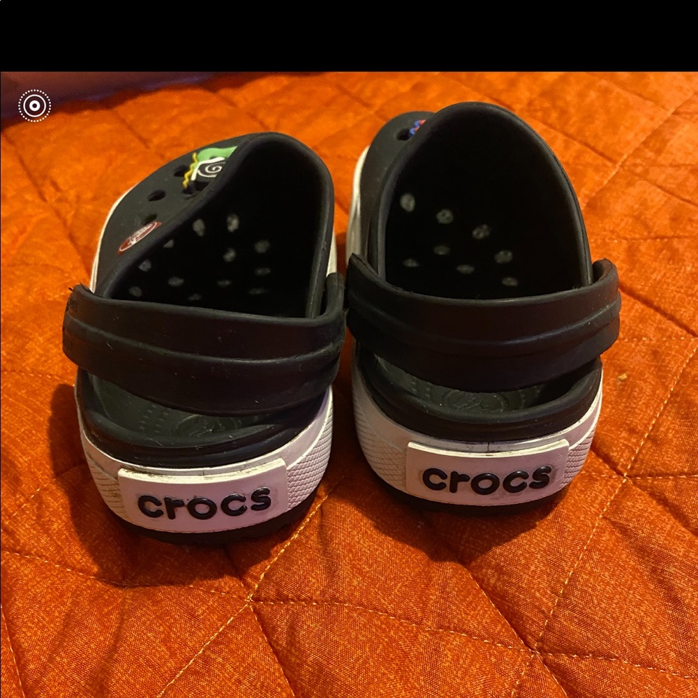 Baby crocs - Picture 2 of 4